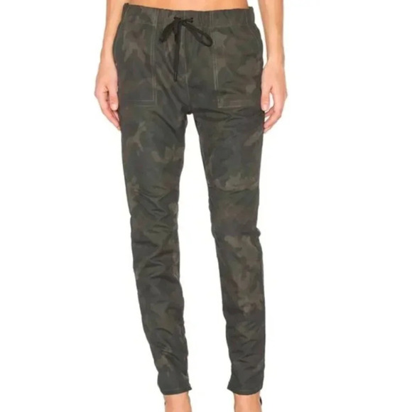 Rag & Bone Denny Skinny Leg Pants Jogger Camo Print Ankle Zip Size Small Women's - Picture 1 of 12